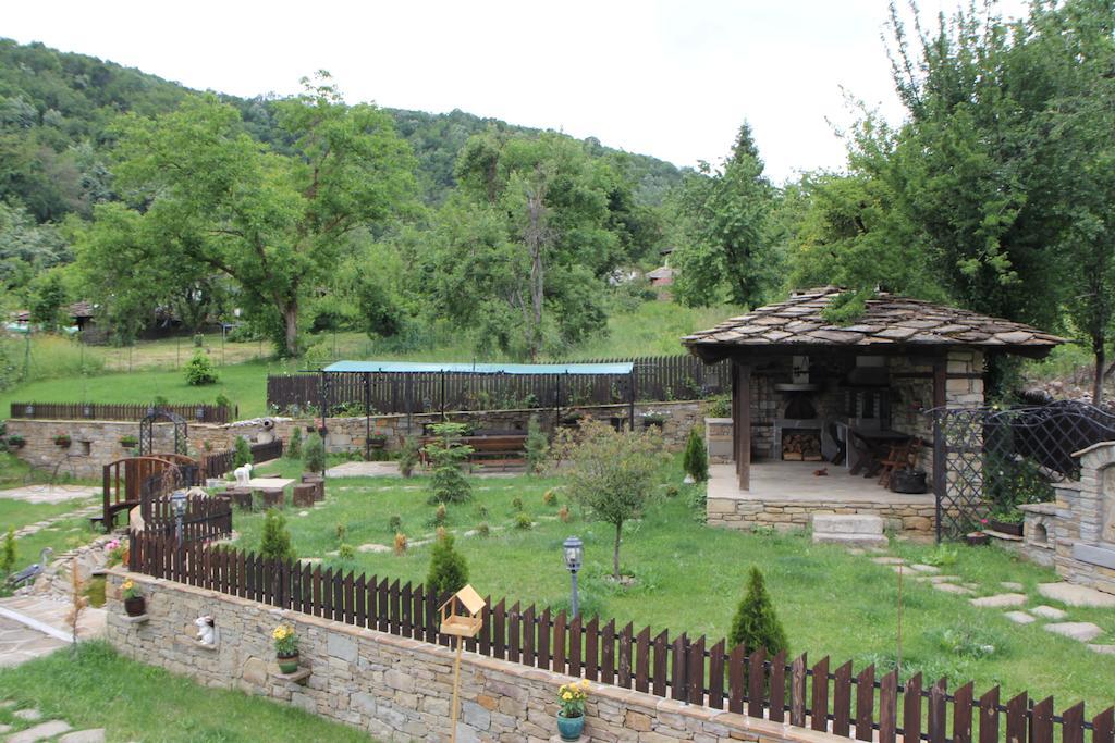 Hotel New Bakalov House Boženci Exteriér fotografie